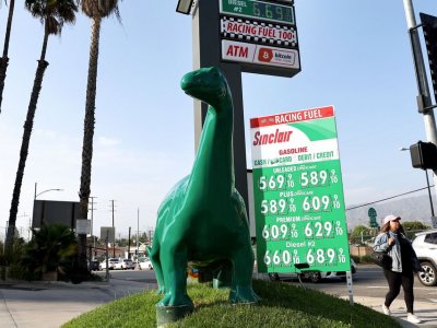 Gas prices just hit a new record high â and Memorial Day is around the corner: âThereâs little, if any, good news about fuel prices heading into summer'